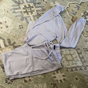 Tahari pajama set